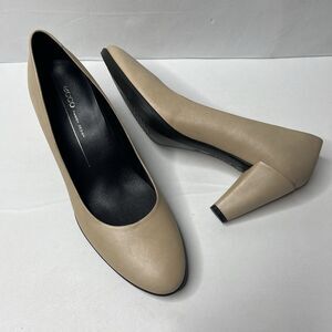 Ecco Beige Leather Classic Danish Comfort Platform Pumps Womens Size 41/10-10.5